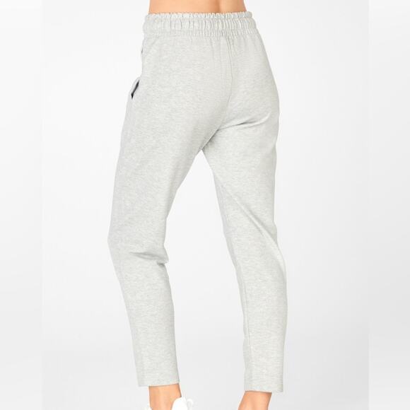 Fabletics Emery Tapered‎ Lounge Pants Chunky Drawcord Women’s Medium - Picture 2 of 11
